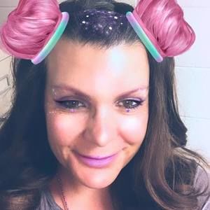 Meet your Posher, Vicki